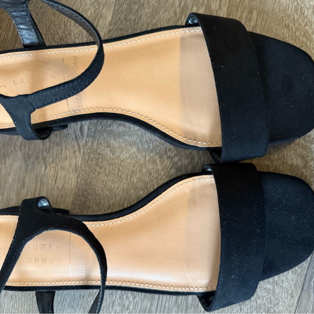 LC Lauren Conrad Black Ankle Strap Sandal Low Heel Size 7.5 EUC - Picture 8 of 9